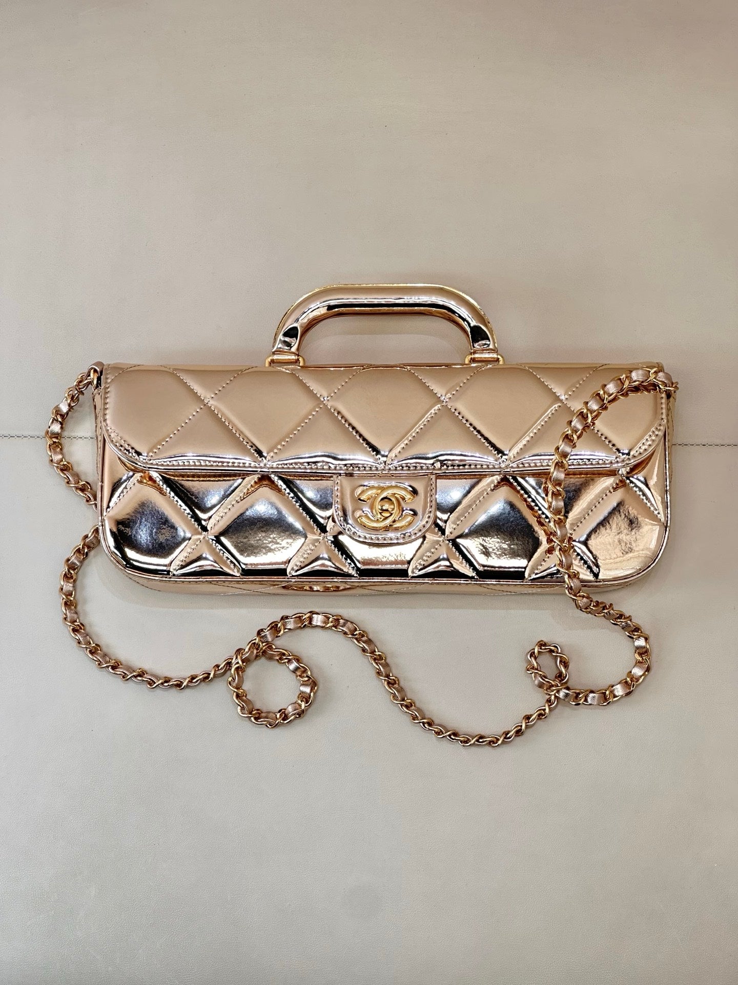 Chanel 25K Baget Clutch – Lake Kuzu Deri, Vintage Zarafet