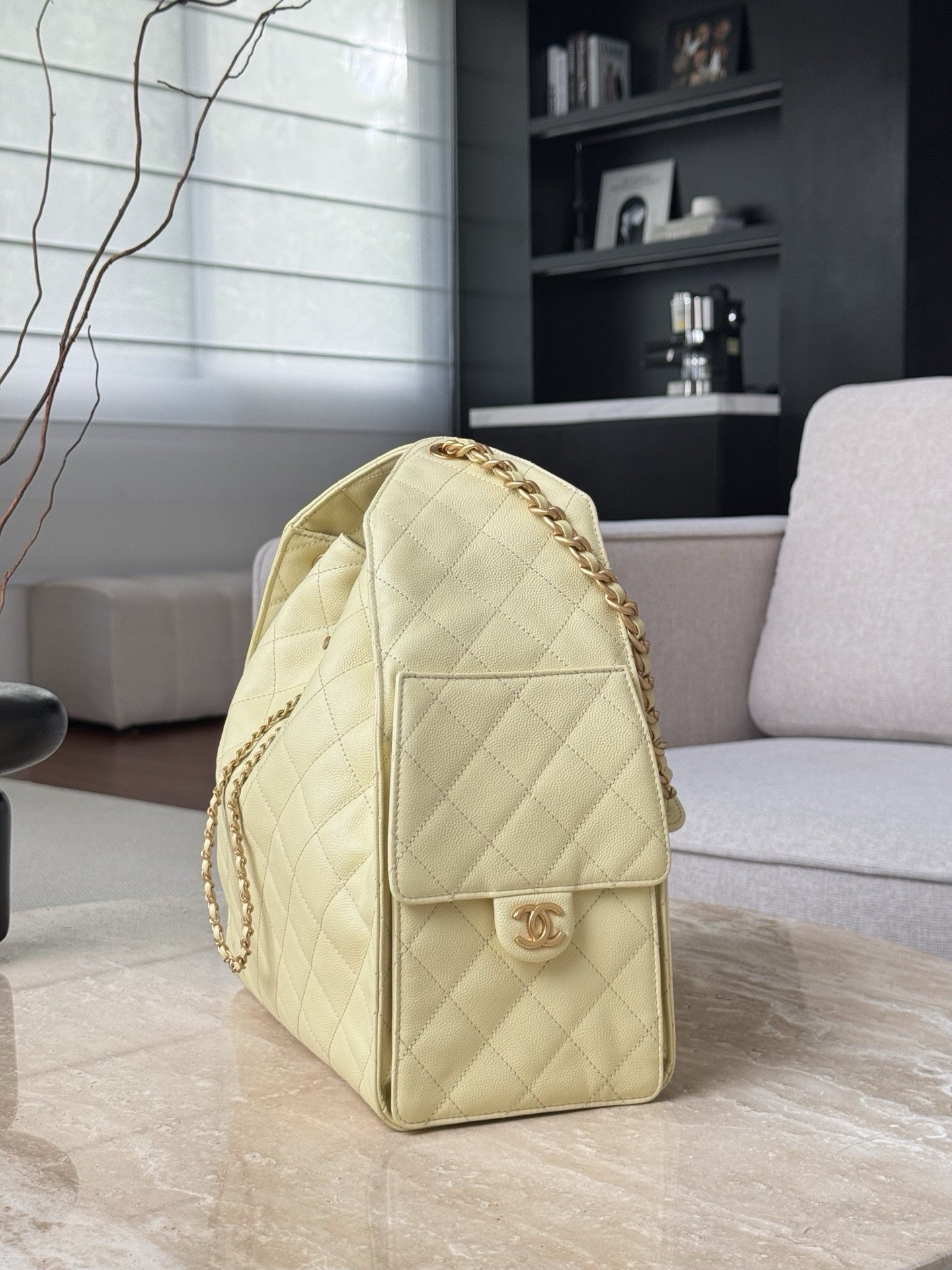 Chanel 25C حقيبة هوبو كبيرة للسفر