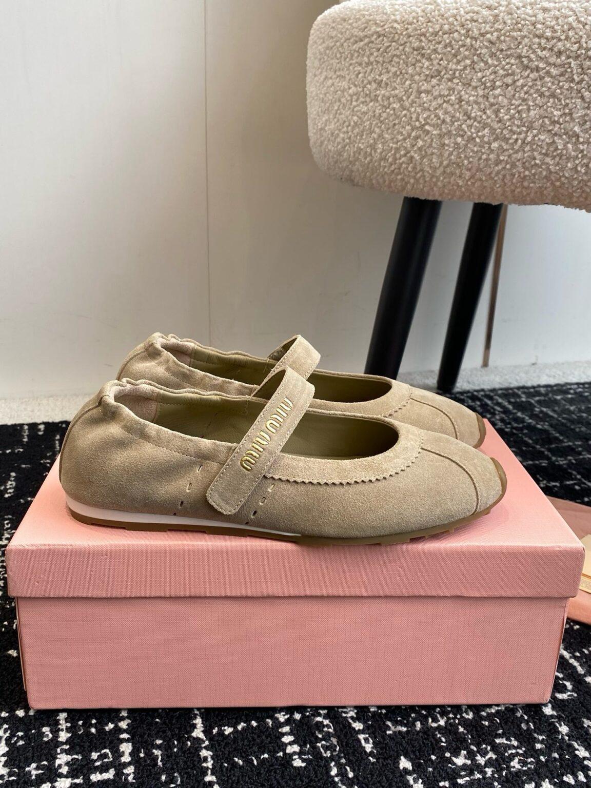 Miu Miu S24 Balerinler - Glimmer of Luxury