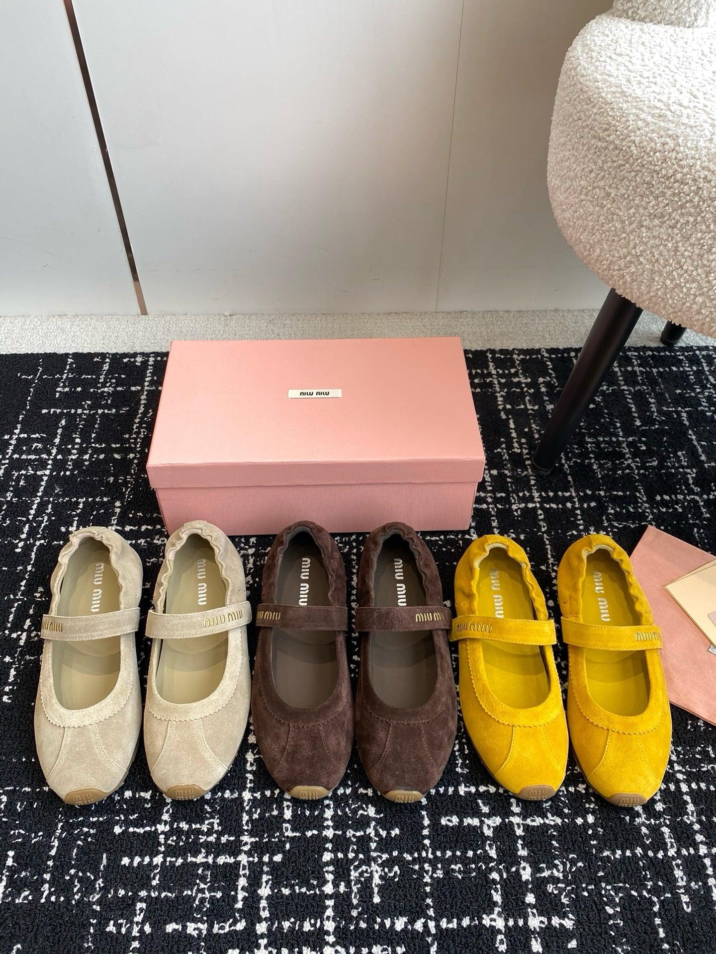 Miu Miu S24 Balerinler - Glimmer of Luxury