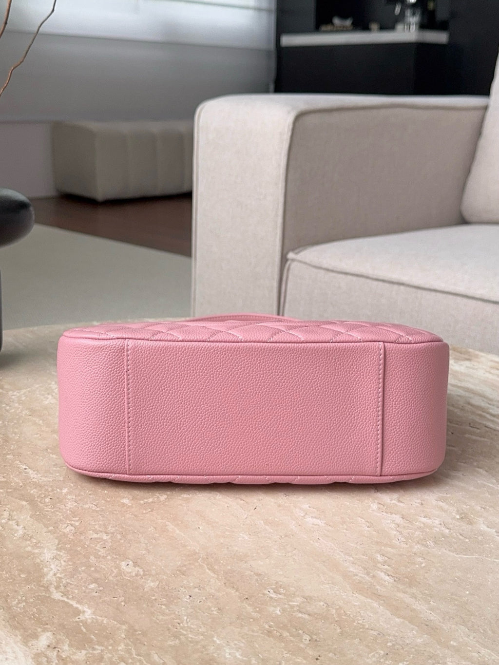 Chanel Pembe Kapitone Havyar Deri Vintage Zamansız Hobo Çanta