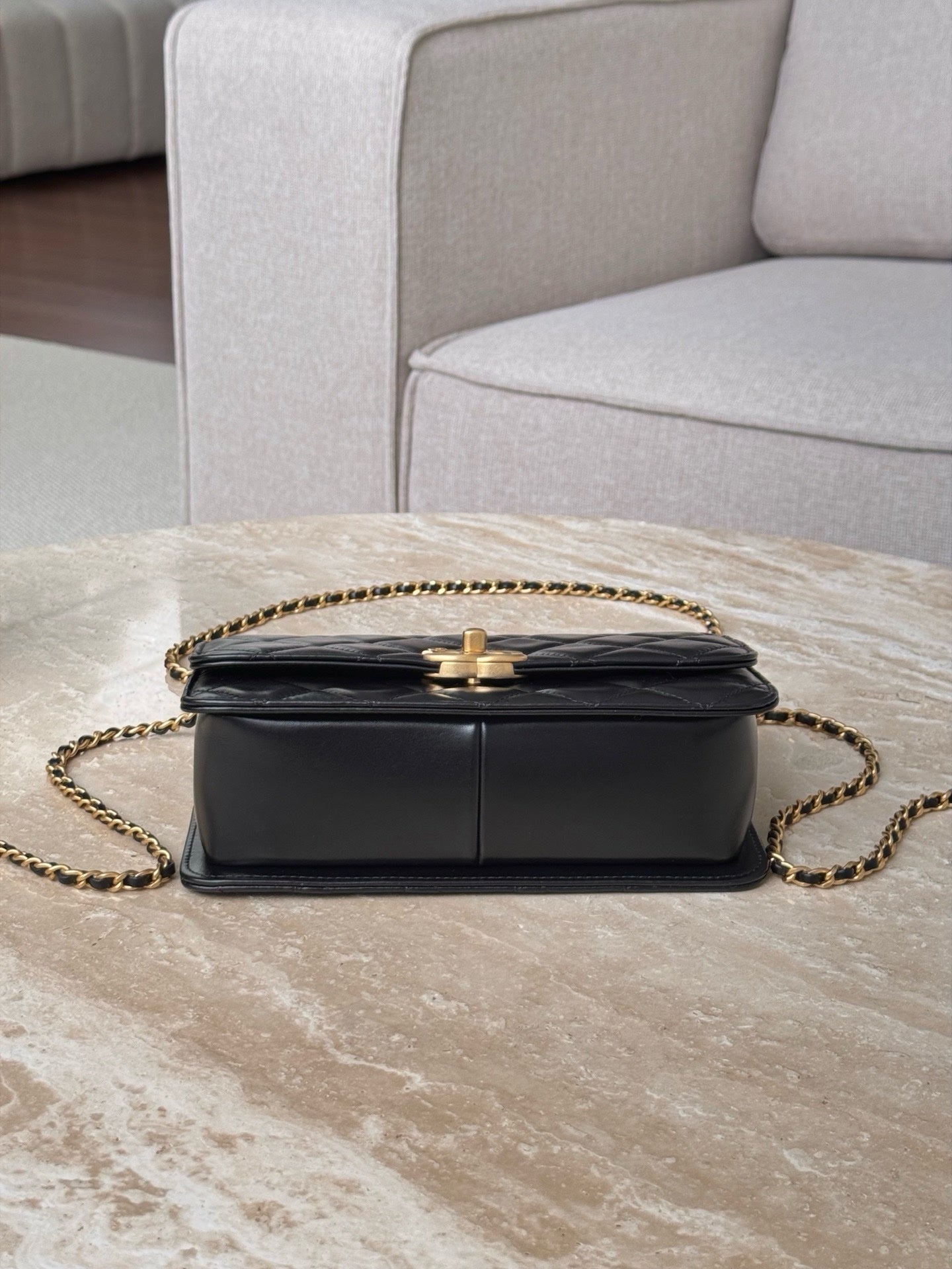 Chanel Mini Çift إنسي إزميسي 19cm جلد بقر أسود GHW