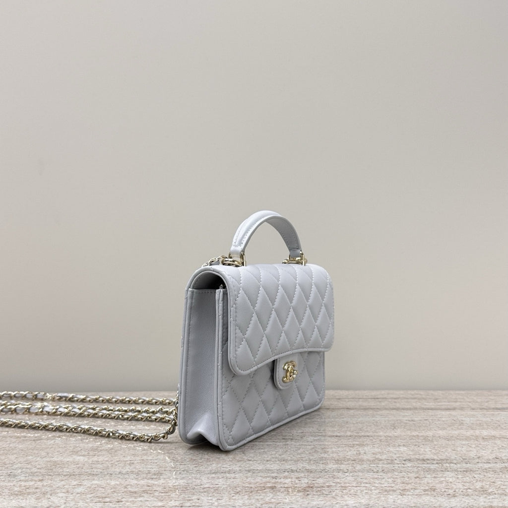 CHANEL Kadın Klasik Kapaklı Mini Çanta