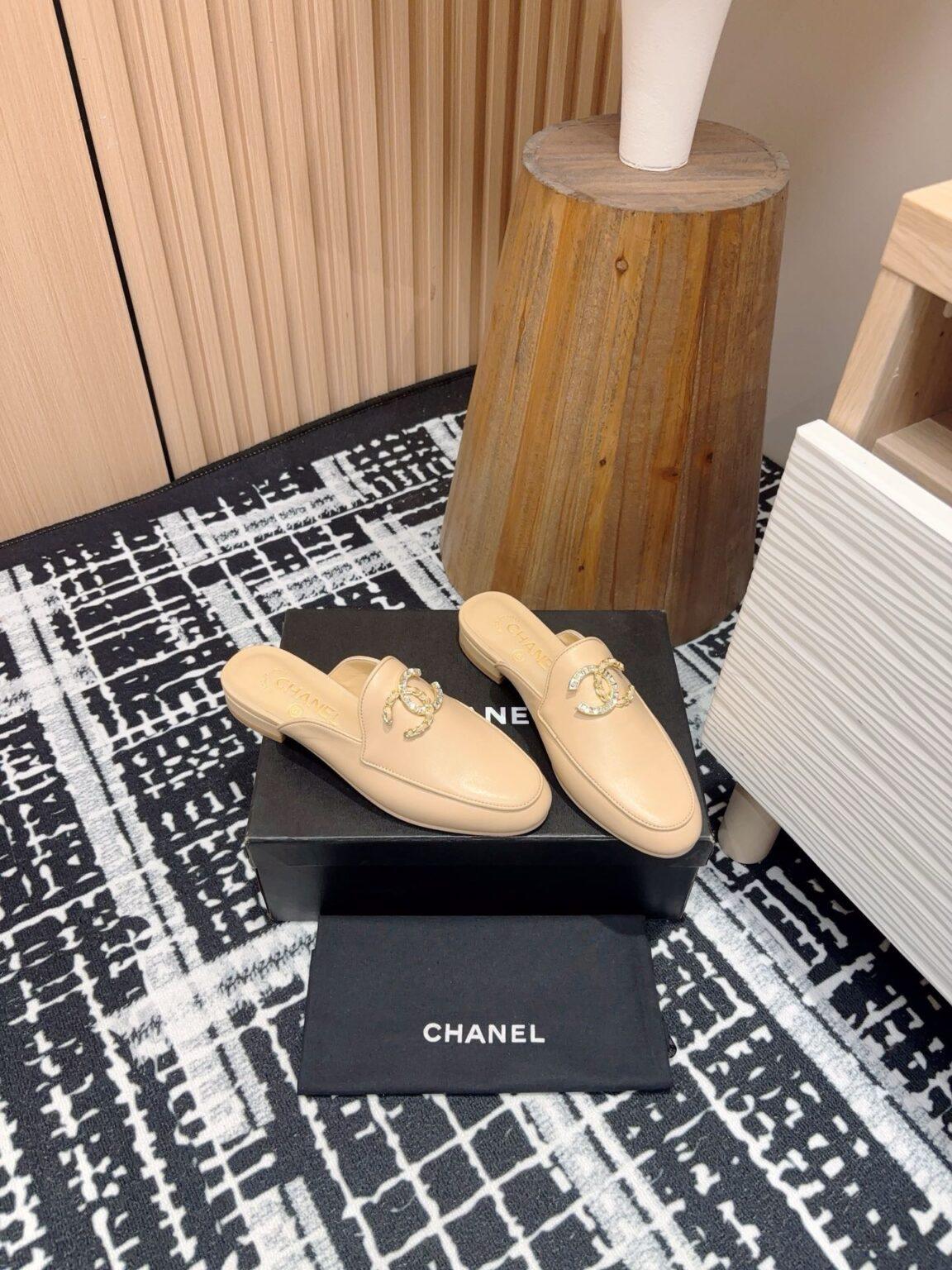 Chanel 25C Çift C Loafer - Glimmer of Luxury