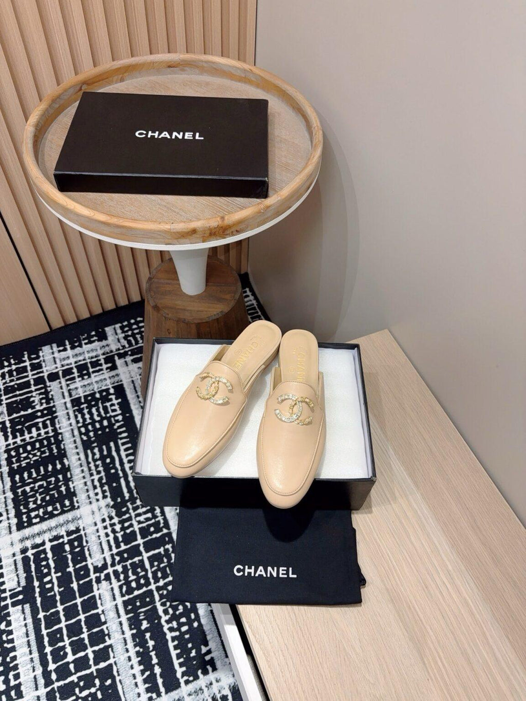 Chanel 25C Çift C Loafer - Glimmer of Luxury