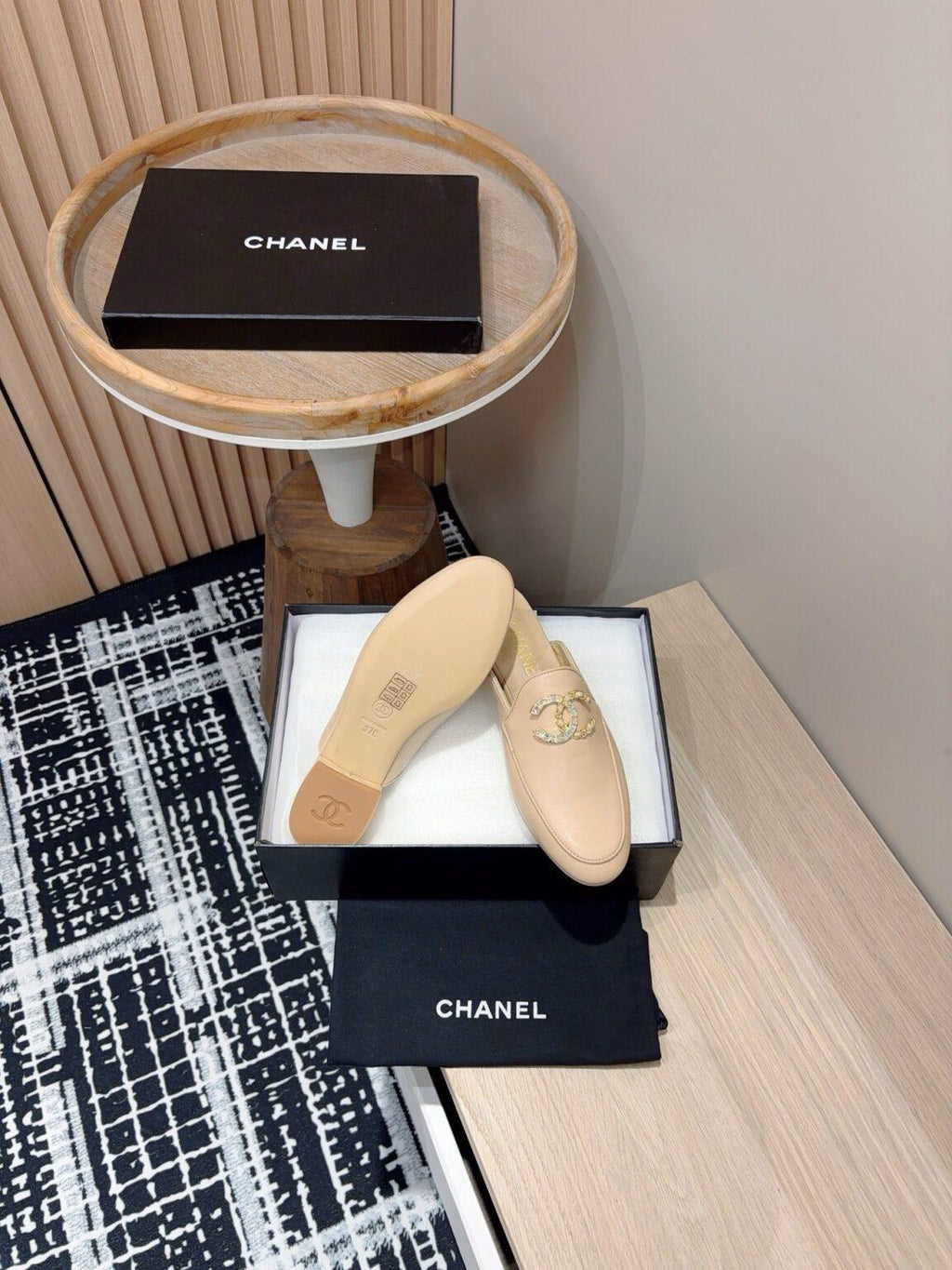 Chanel 25C Çift C Loafer - Glimmer of Luxury