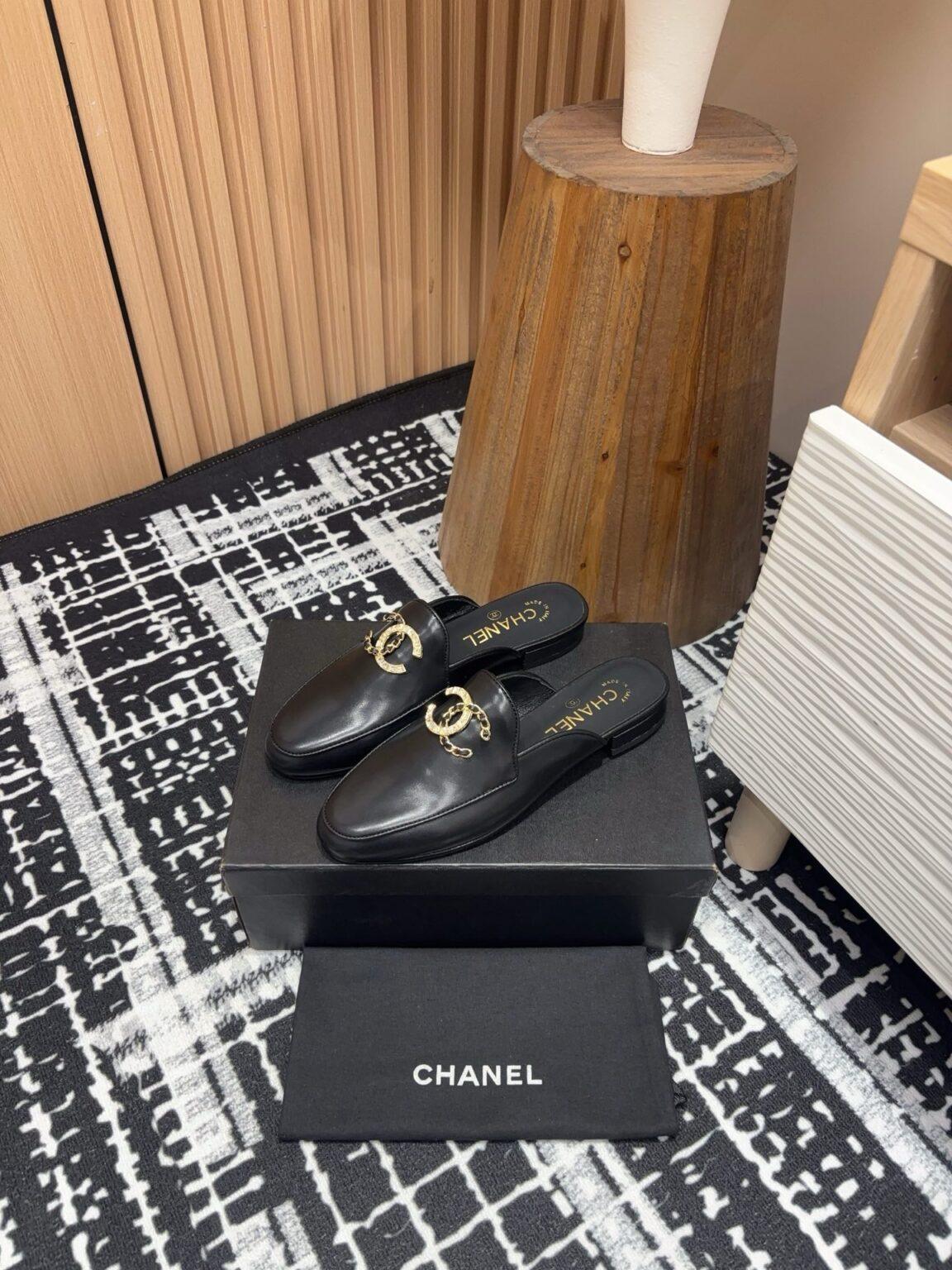 Chanel 25C Çift C Loafer - Glimmer of Luxury