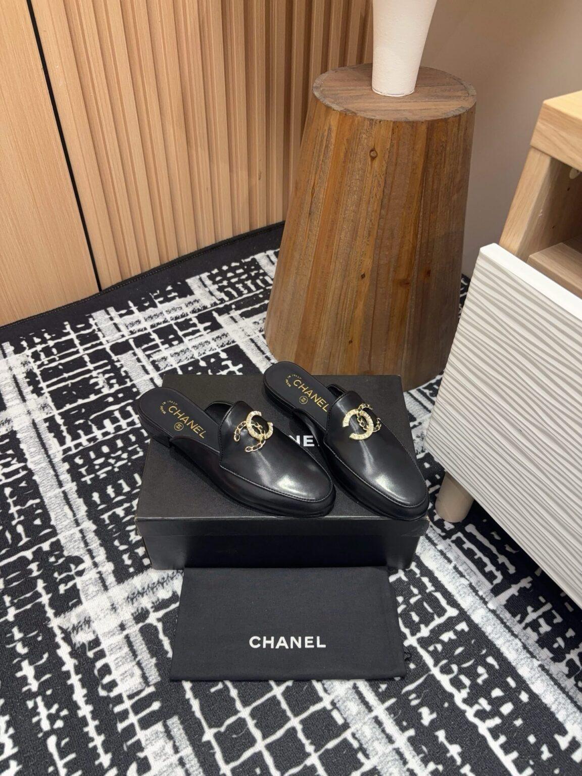 Chanel 25C Çift C Loafer - Glimmer of Luxury
