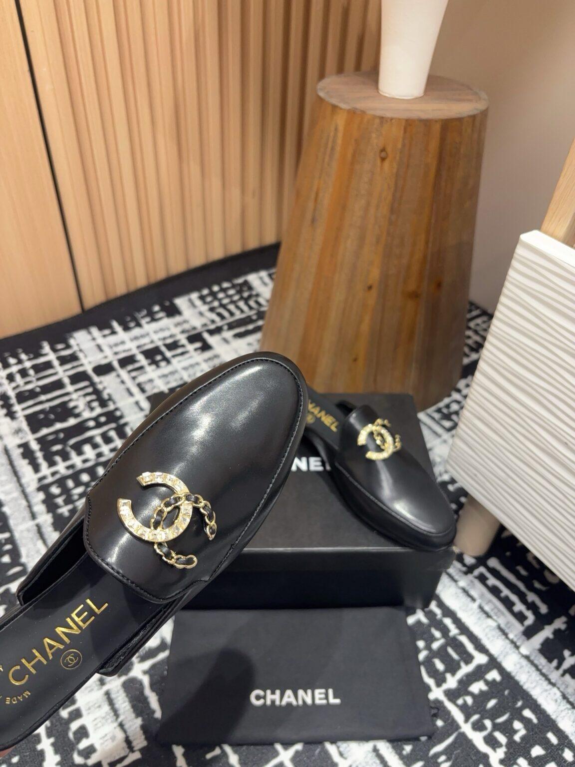 Chanel 25C Çift C Loafer - Glimmer of Luxury