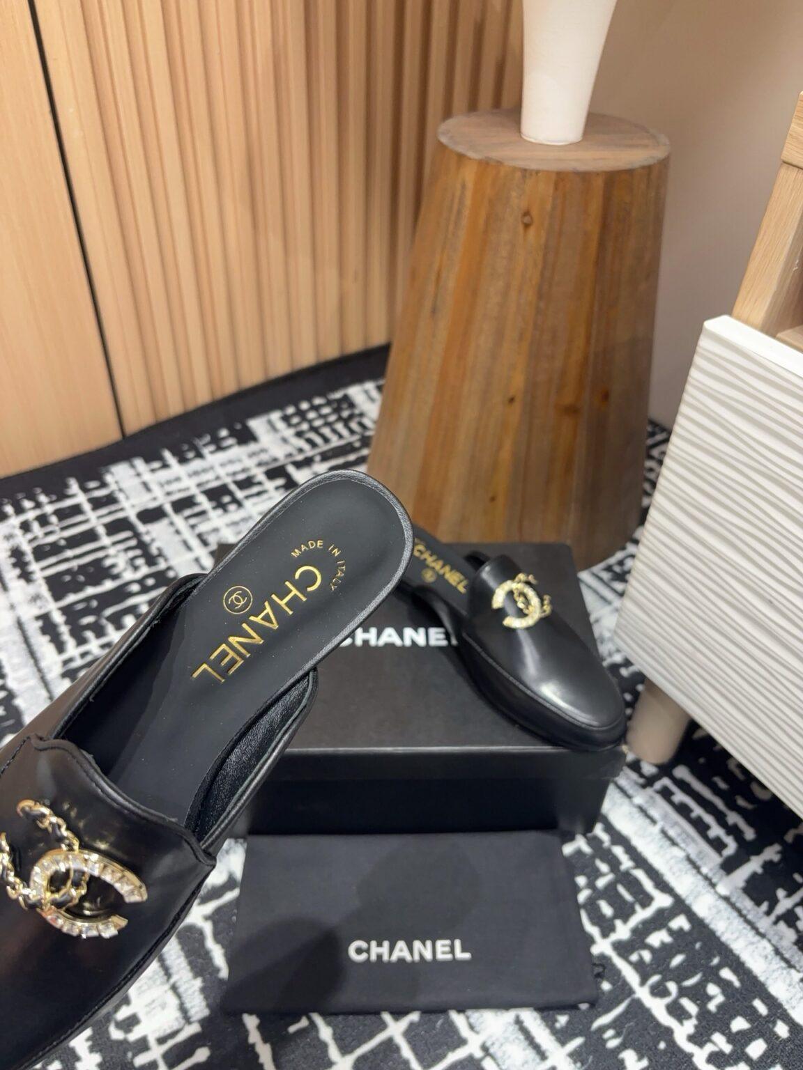 Chanel 25C Çift C Loafer - Glimmer of Luxury