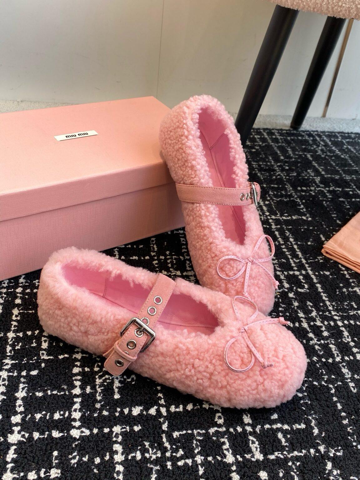 Miu Miu Koyun Postu Balerinler - Glimmer of Luxury