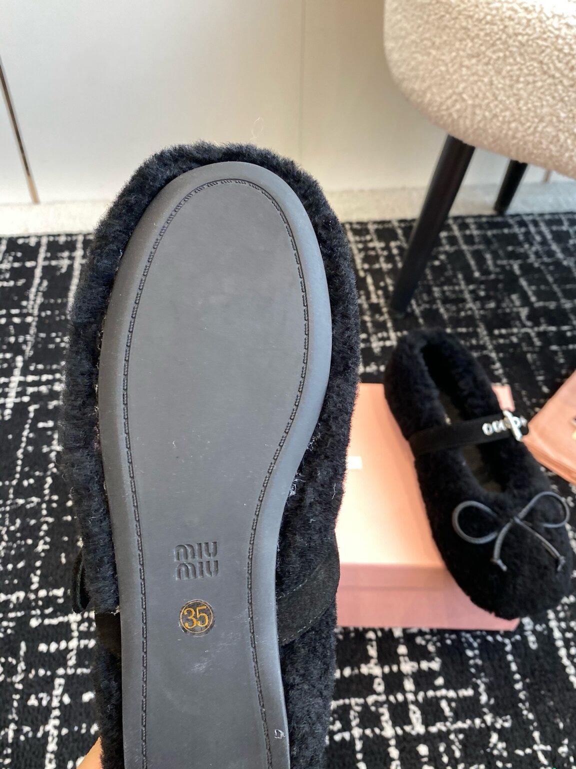 Miu Miu Koyun Postu Balerinler - Glimmer of Luxury