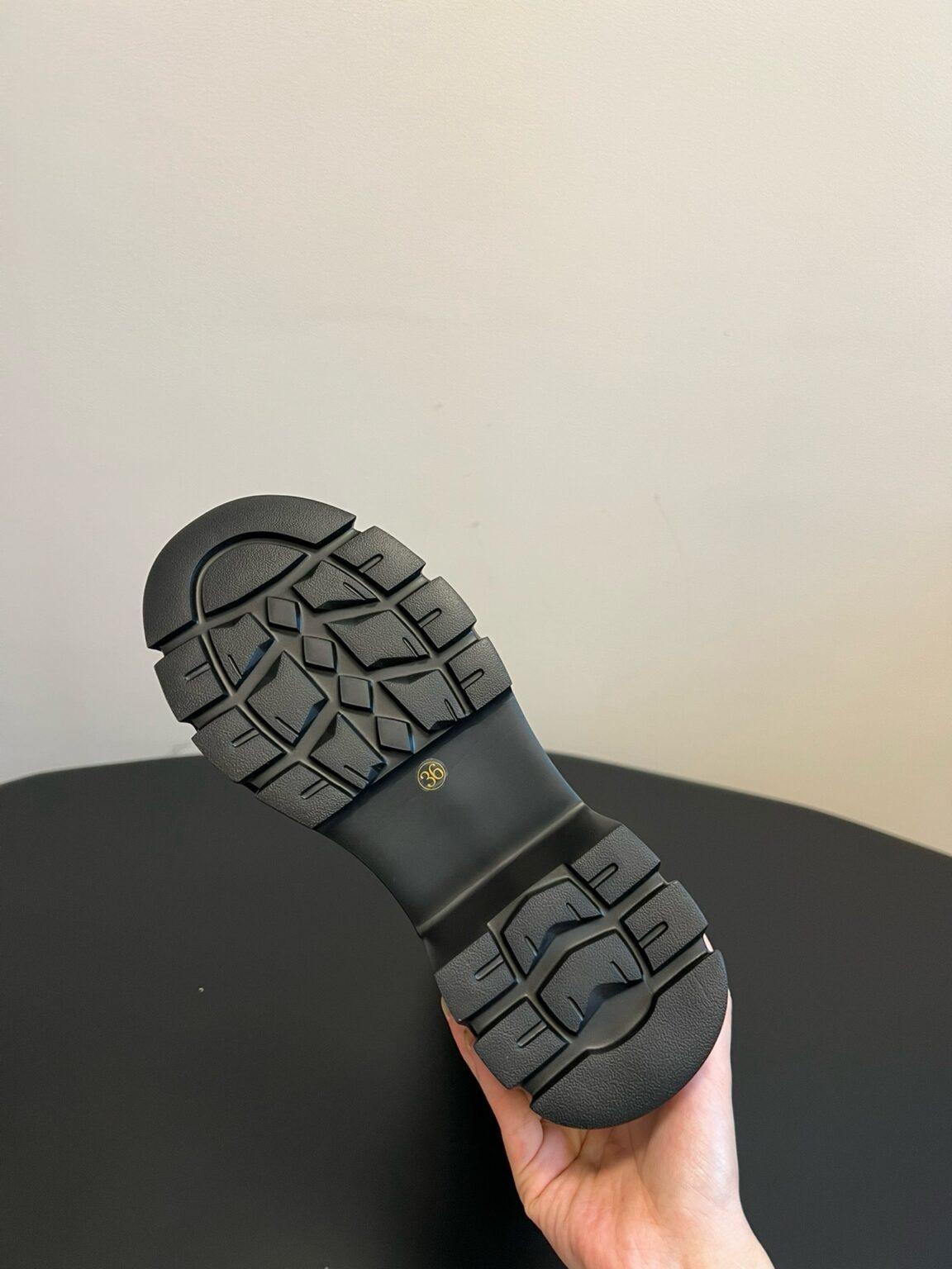 Gianvito Rossi Ayakkabıları Premium 2024 - Glimmer of Luxury