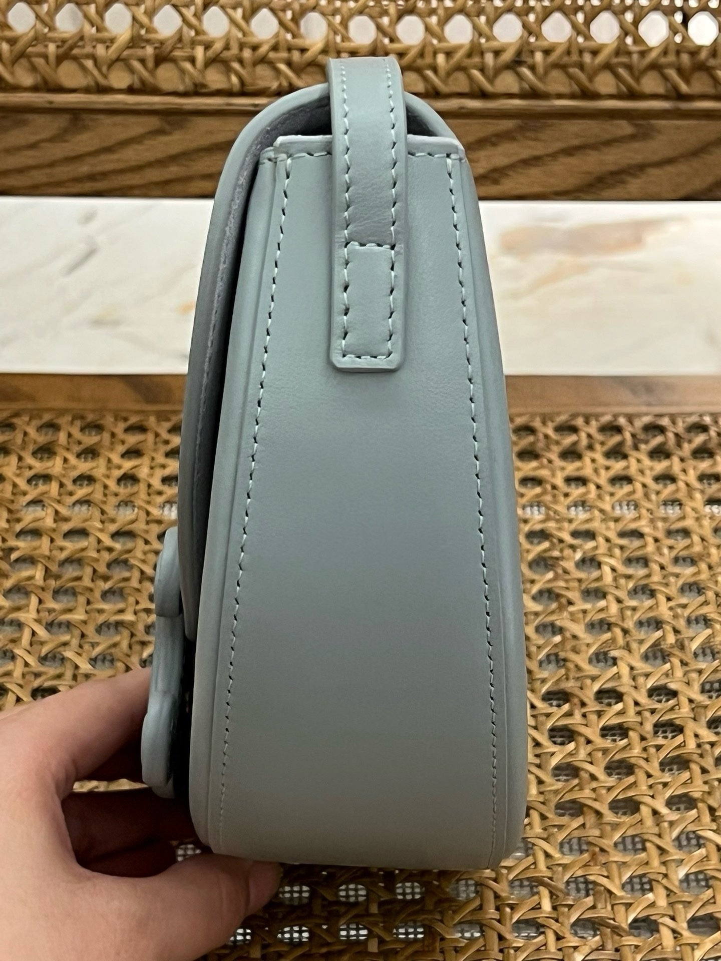 Celine Besace Triomphe 2025 