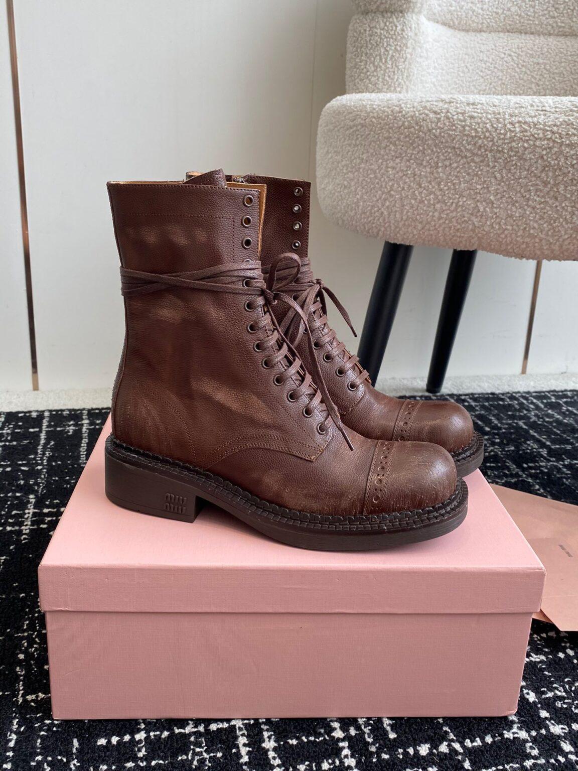 Miu Miu Bağcıklı Kahverengi Kadın Deri Bot - Glimmer of Luxury