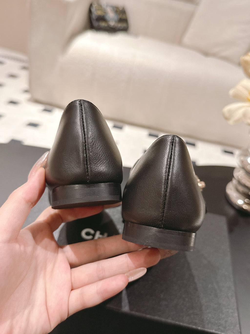 Chanel 25/FW – Sırt Çantası Tokalı Mary Jane Deri Ayakkabı