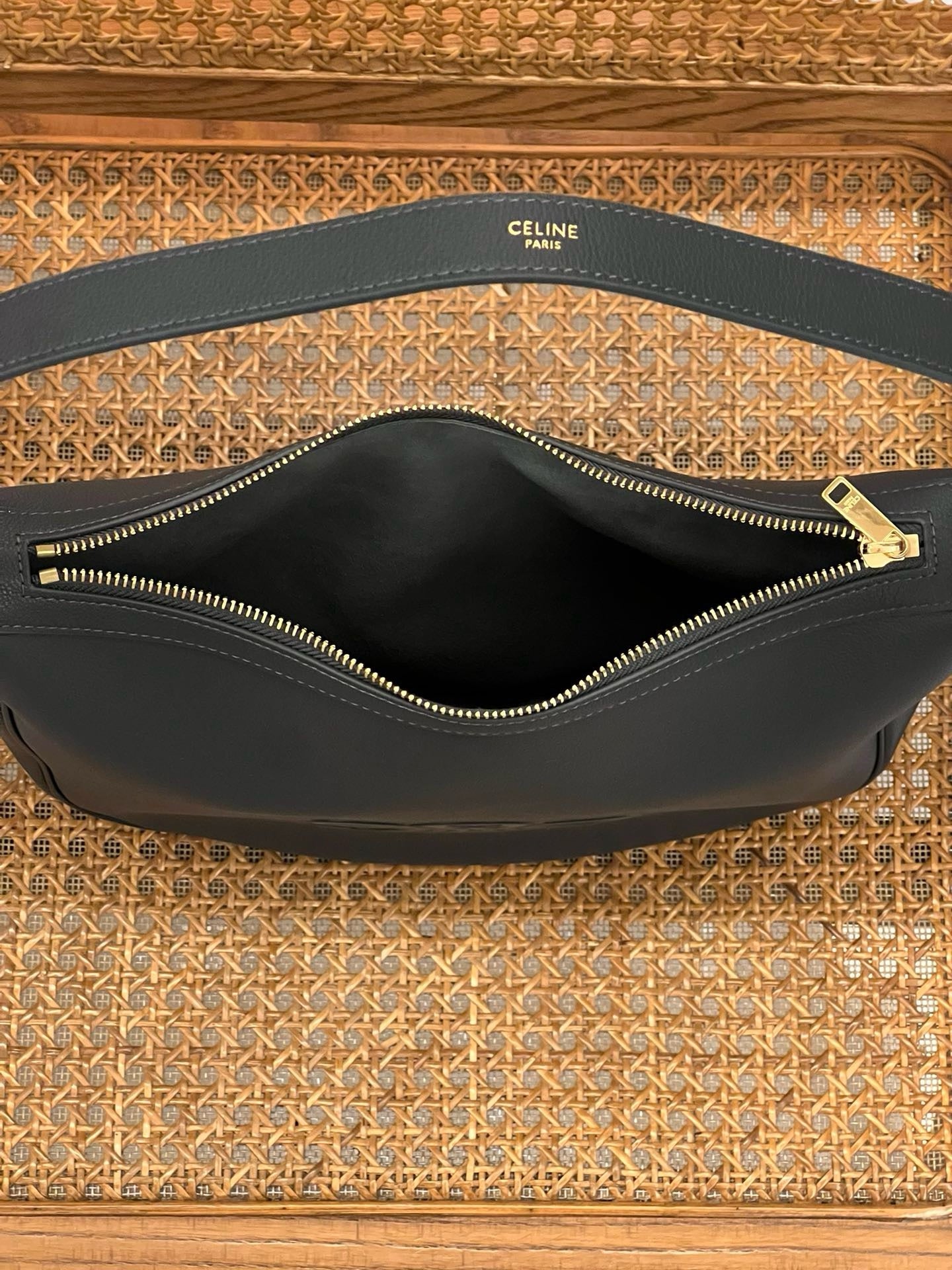 Celine Medium Heloise 2025