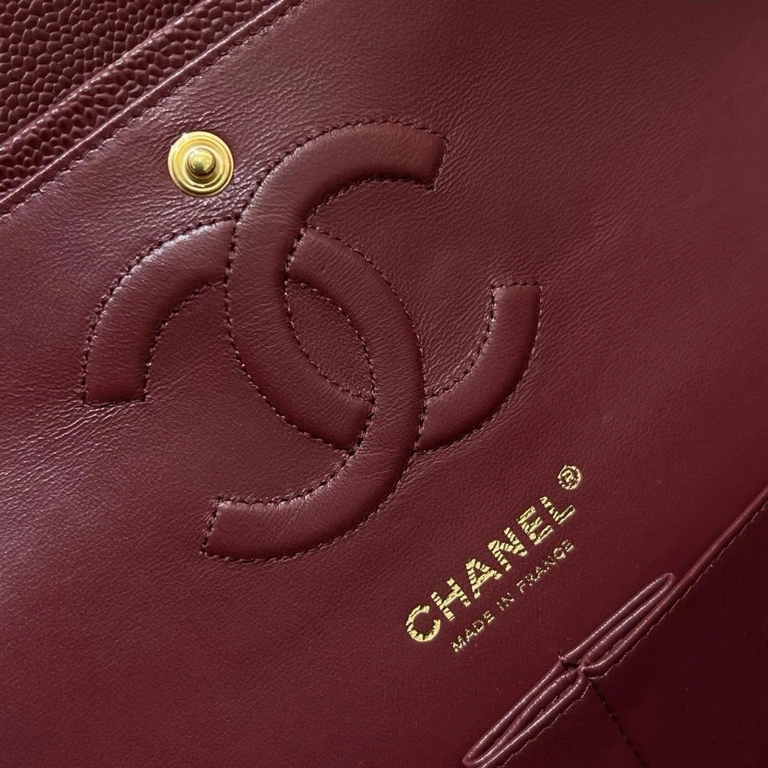 Chanel Flap Orta Boy Çanta Havyar Deri 2024 Bordo - Glimmer of Luxury