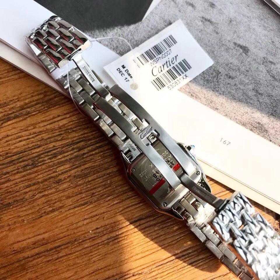 Cartier Panter 22x30mm - Glimmer of Luxury