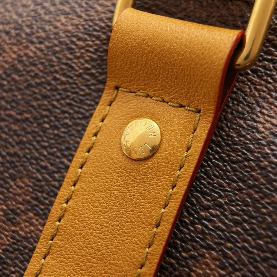 LV Keepall Omuz Askısı 25 - Glimmer of Luxury