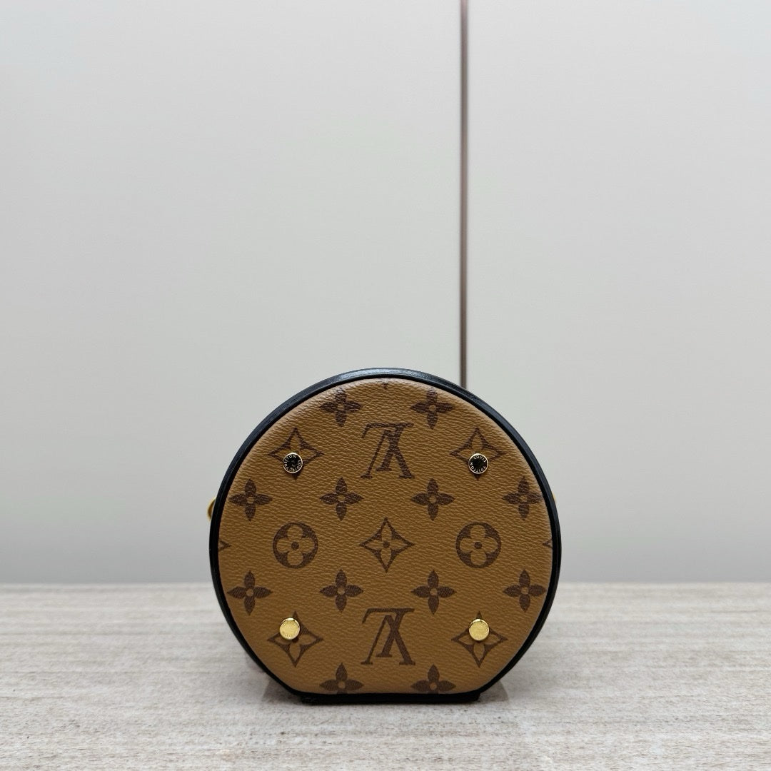 LV Cannes Monogram Ters Tuval - Glimmer of Luxury