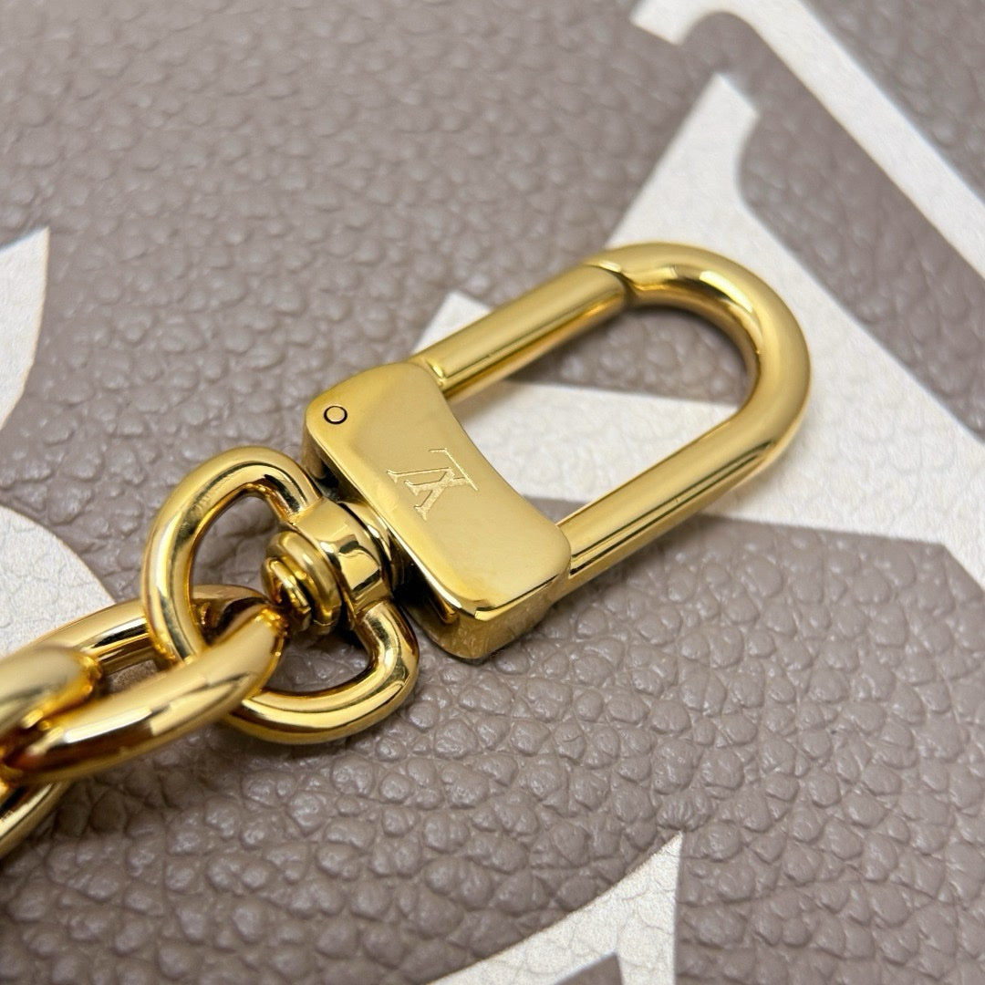 LV Mini Bel Çantası - Glimmer of Luxury