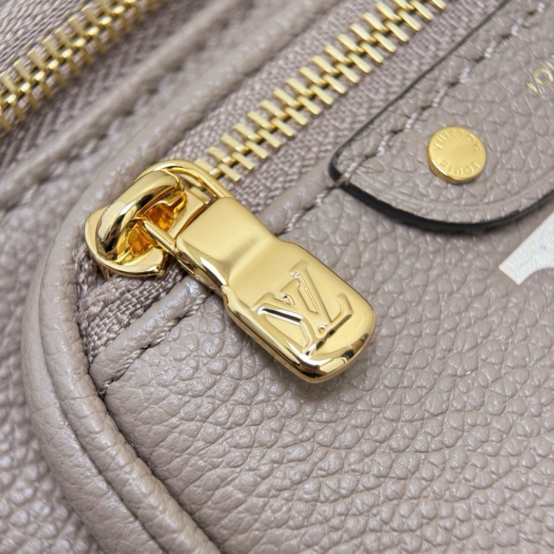 LV Mini Bel Çantası - Glimmer of Luxury