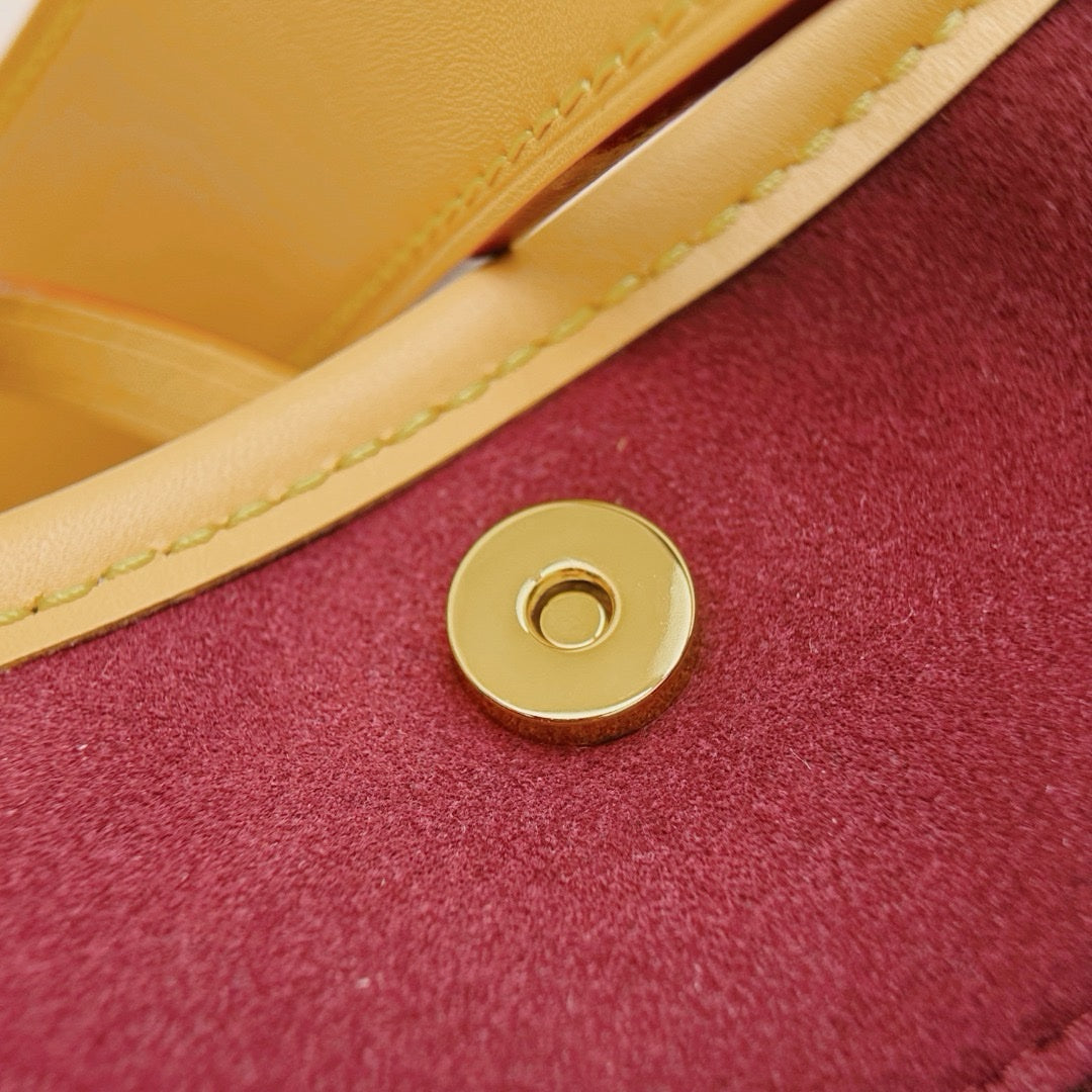 LV MM Carryall Çanta - Glimmer of Luxury