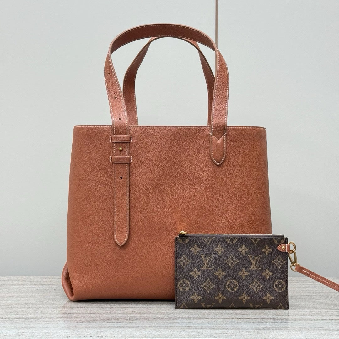 LV Düşük Anahtar Cabas MM - Glimmer of Luxury