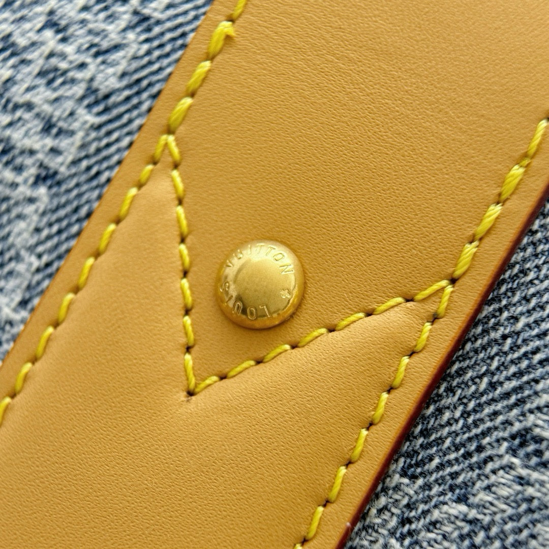 LV Hafta Sonu Tote - Glimmer of Luxury