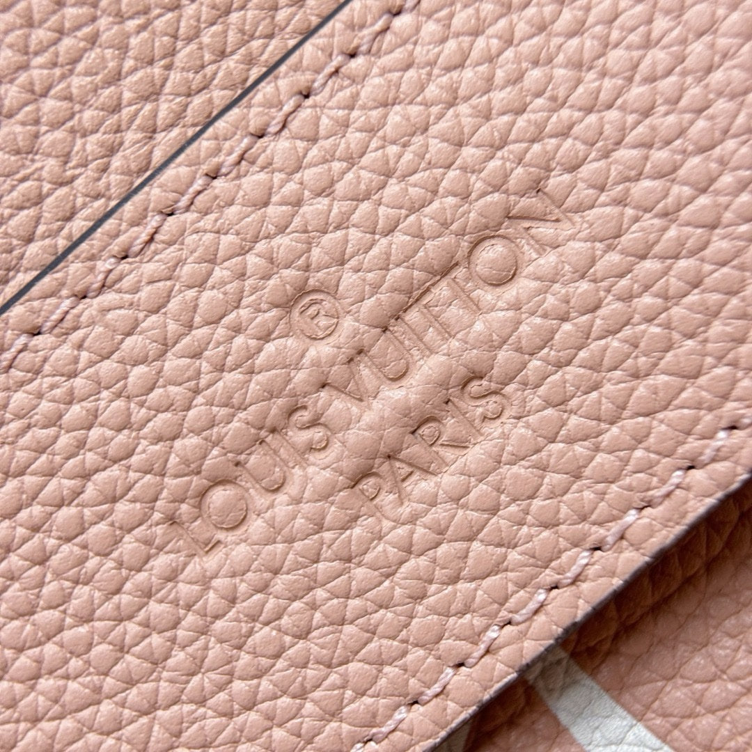 Lv Louis Vuitton Carryall PM - Glimmer of Luxury