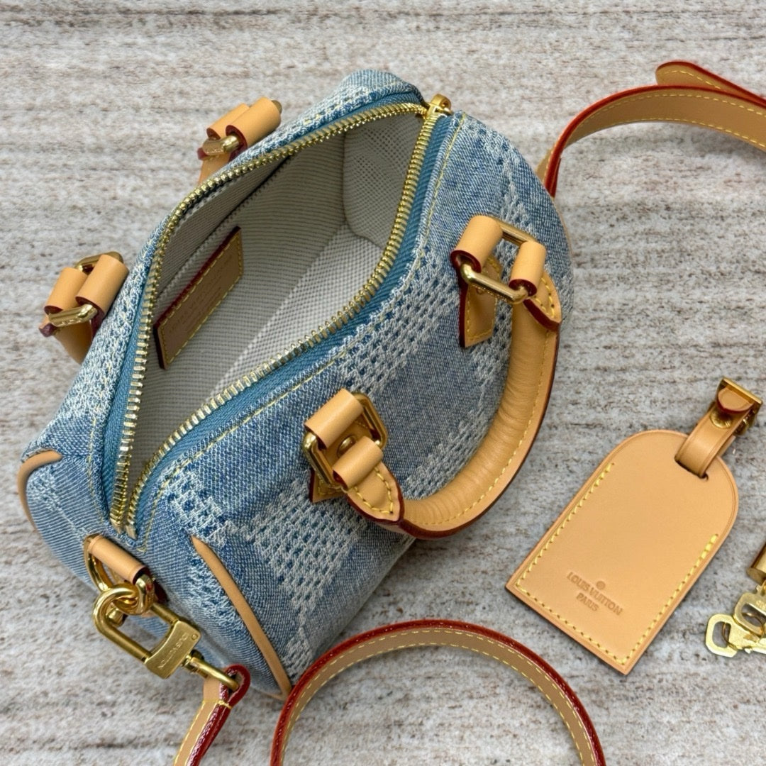 Lv Speedy 18 Bandoulière - Glimmer of Luxury