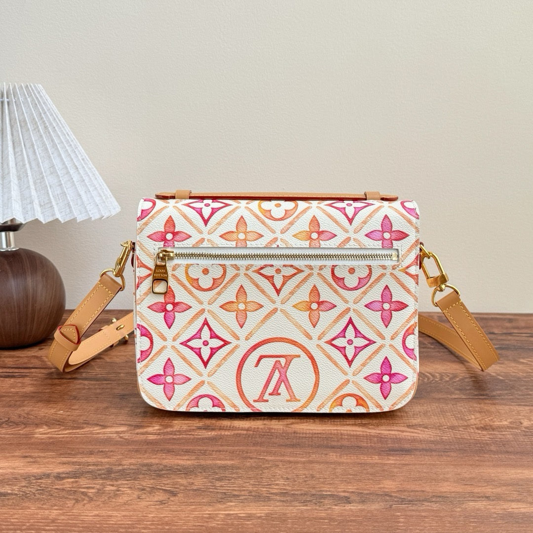 LV Pochette Métis M12711 - Glimmer of Luxury
