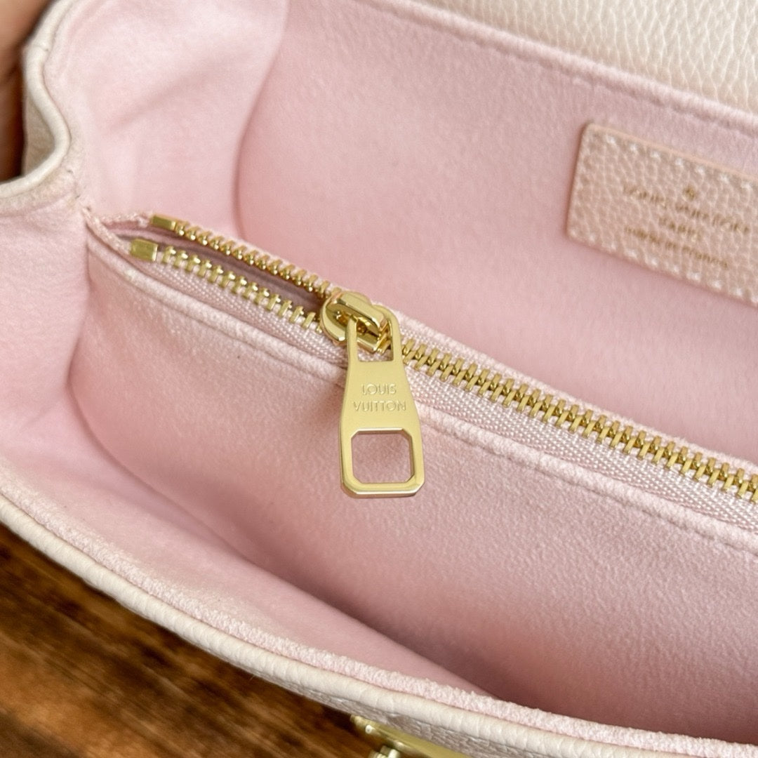 Louis Vuitton Pochette Métis Doğu Batı - Glimmer of Luxury