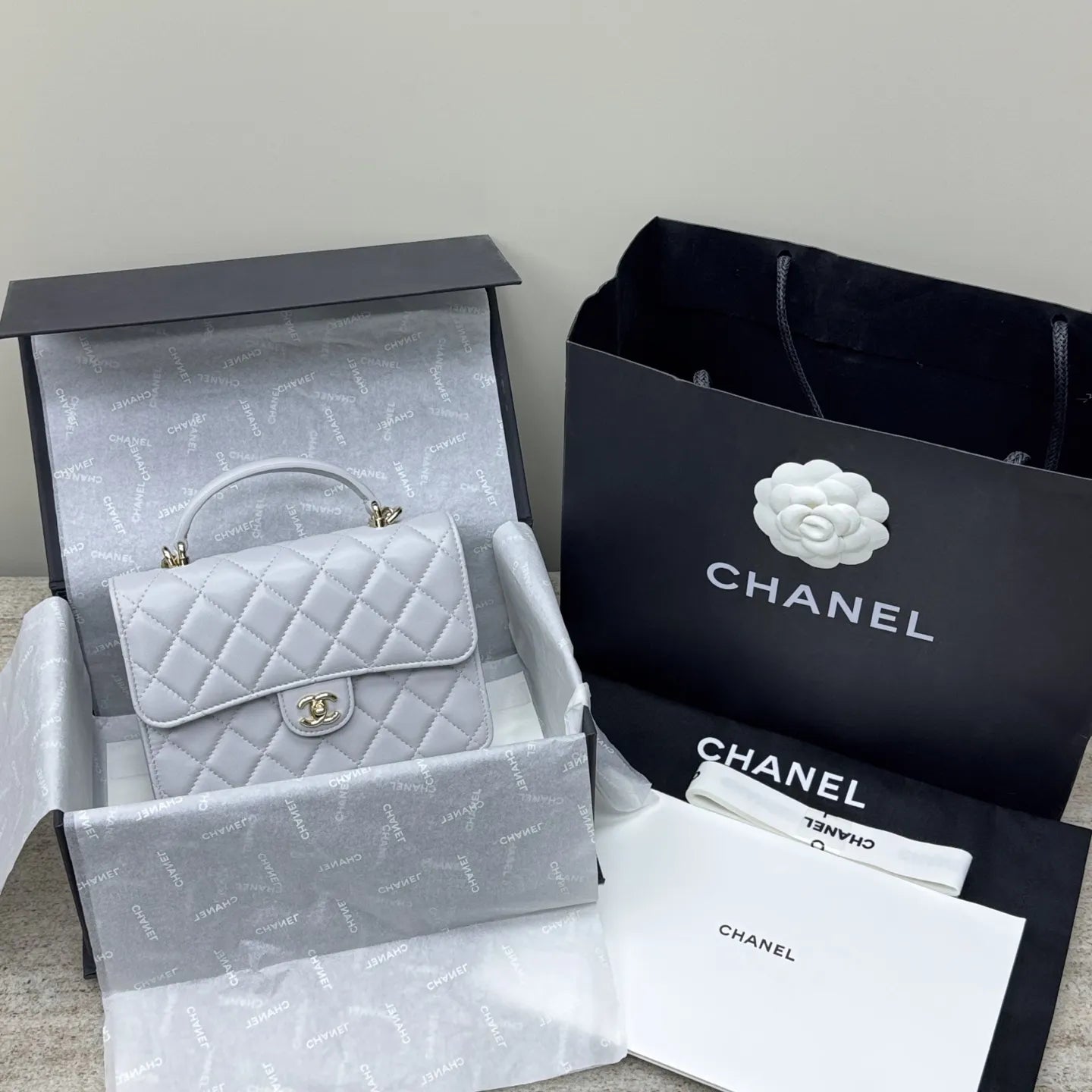 CHANEL Kadın Klasik Kapaklı Mini Çanta