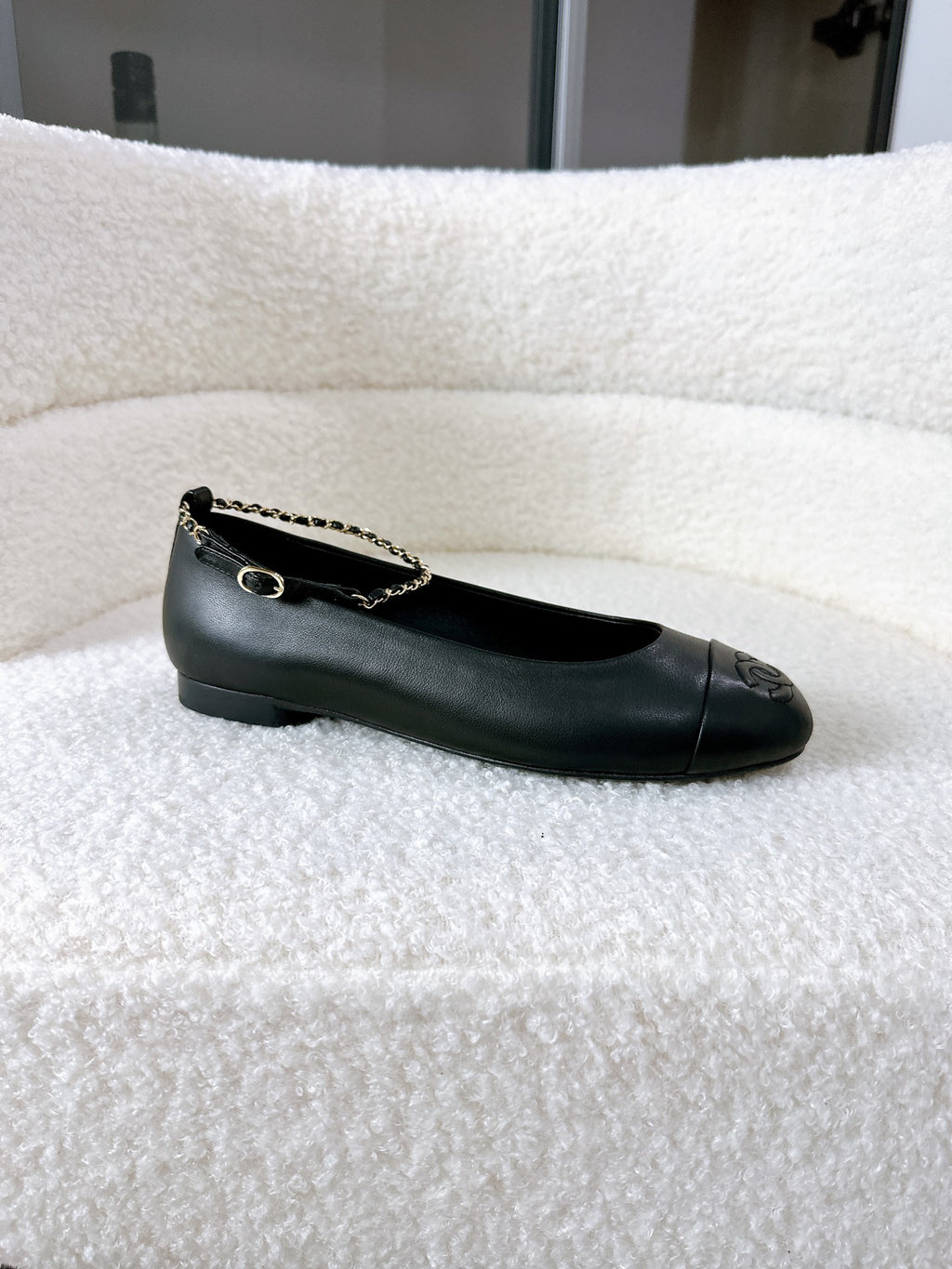 CHANEL – Zincir Detaylı Renk Bloklu Bale Ayakkabılar