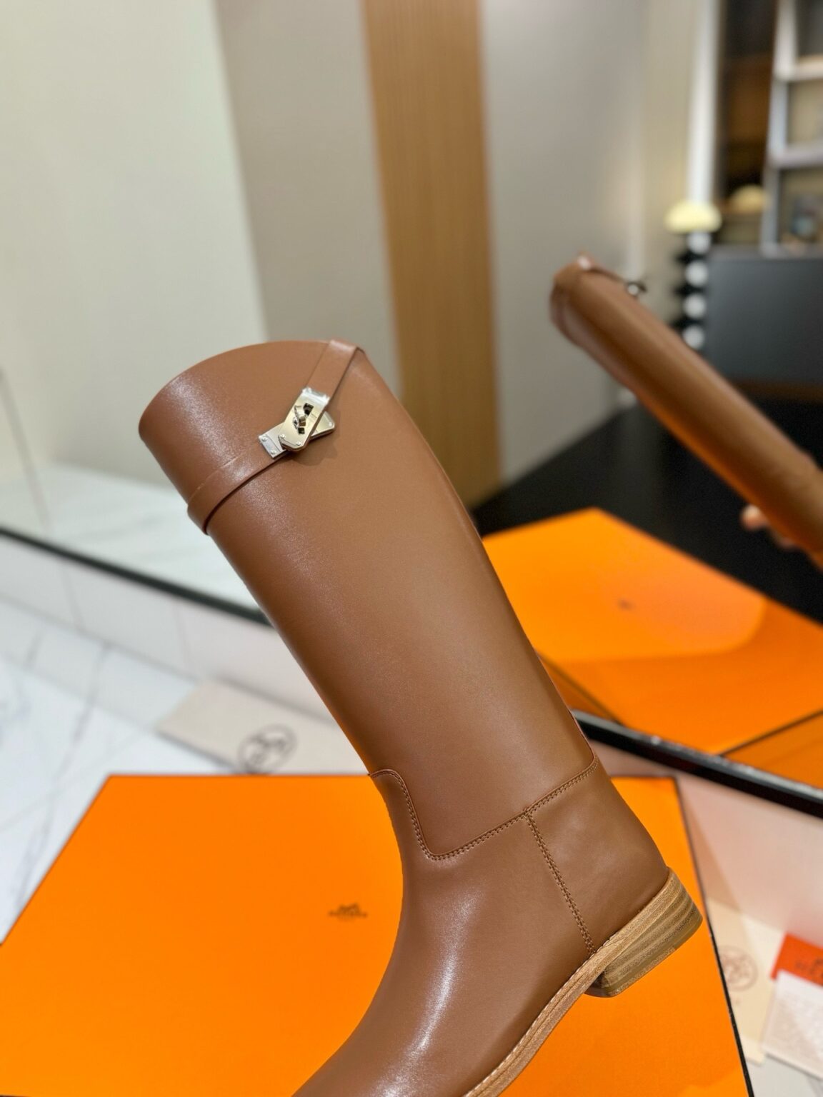 Hermès Zıplayan Botlar - Glimmer of Luxury