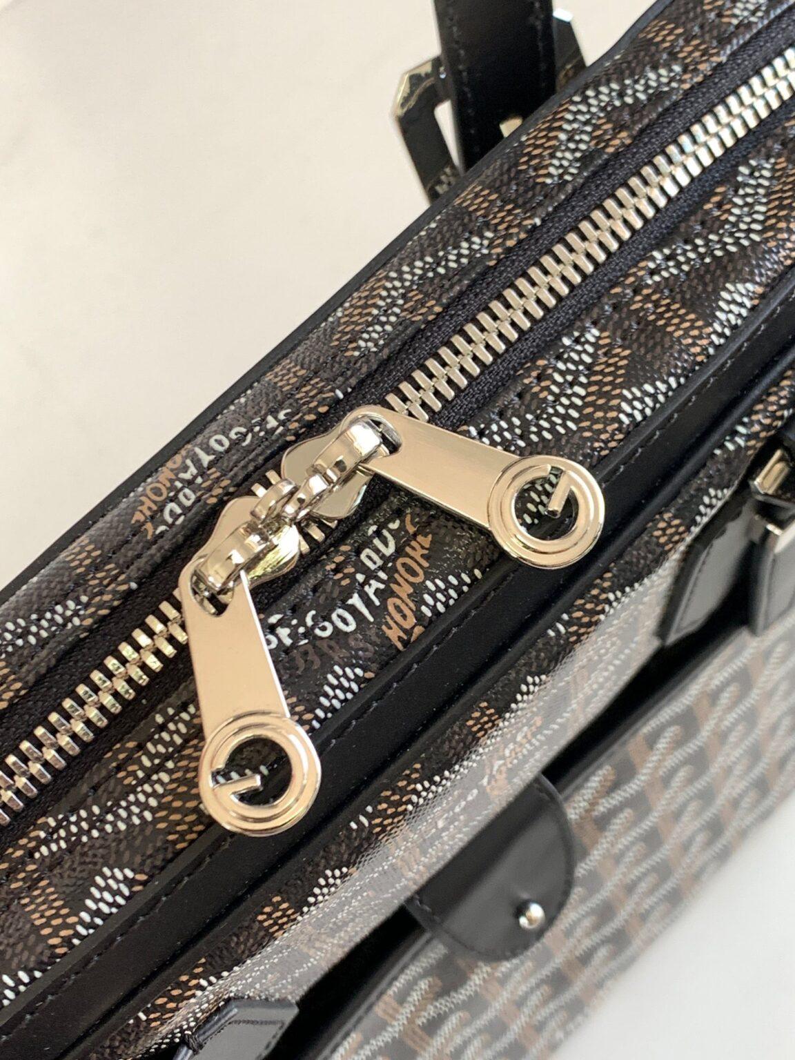 Goyard Ambassade PM Belge Çantası - Glimmer of Luxury