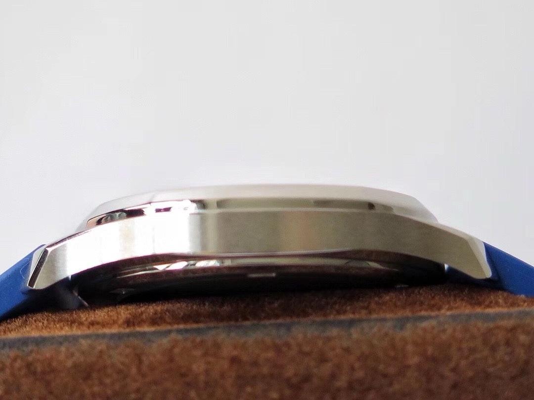 Patek Philippe Sualtı - Glimmer of Luxury