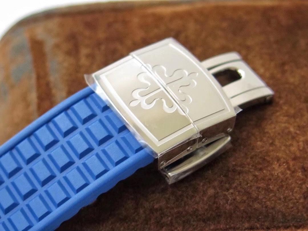 Patek Philippe Sualtı - Glimmer of Luxury