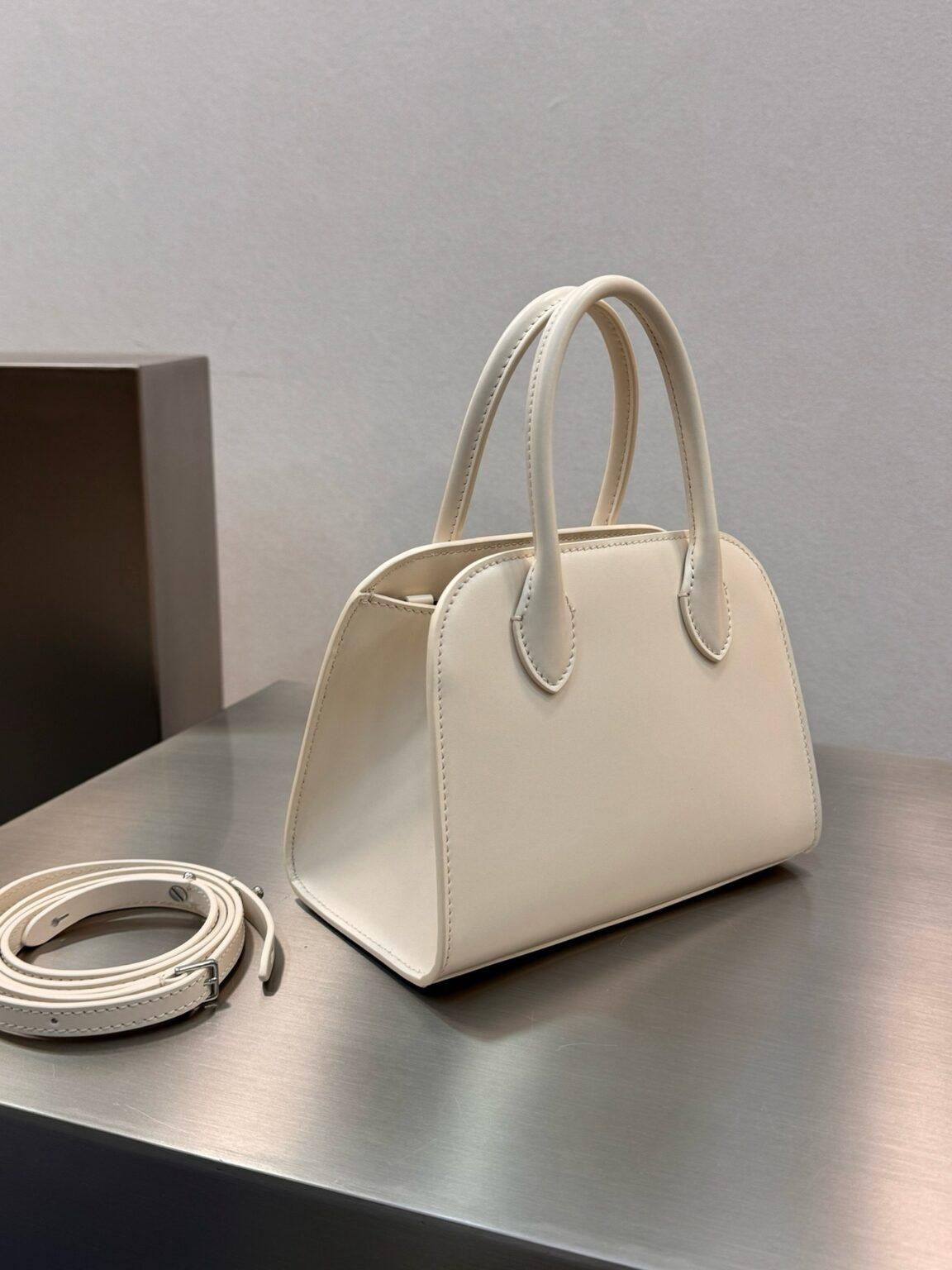 The Row Soft Margaux 15 Deri Çanta - Glimmer of Luxury