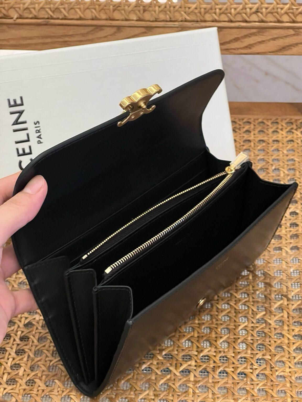 Celine Triomphe Parlak dana derisis büyük cüzdan - Glimmer of Luxury