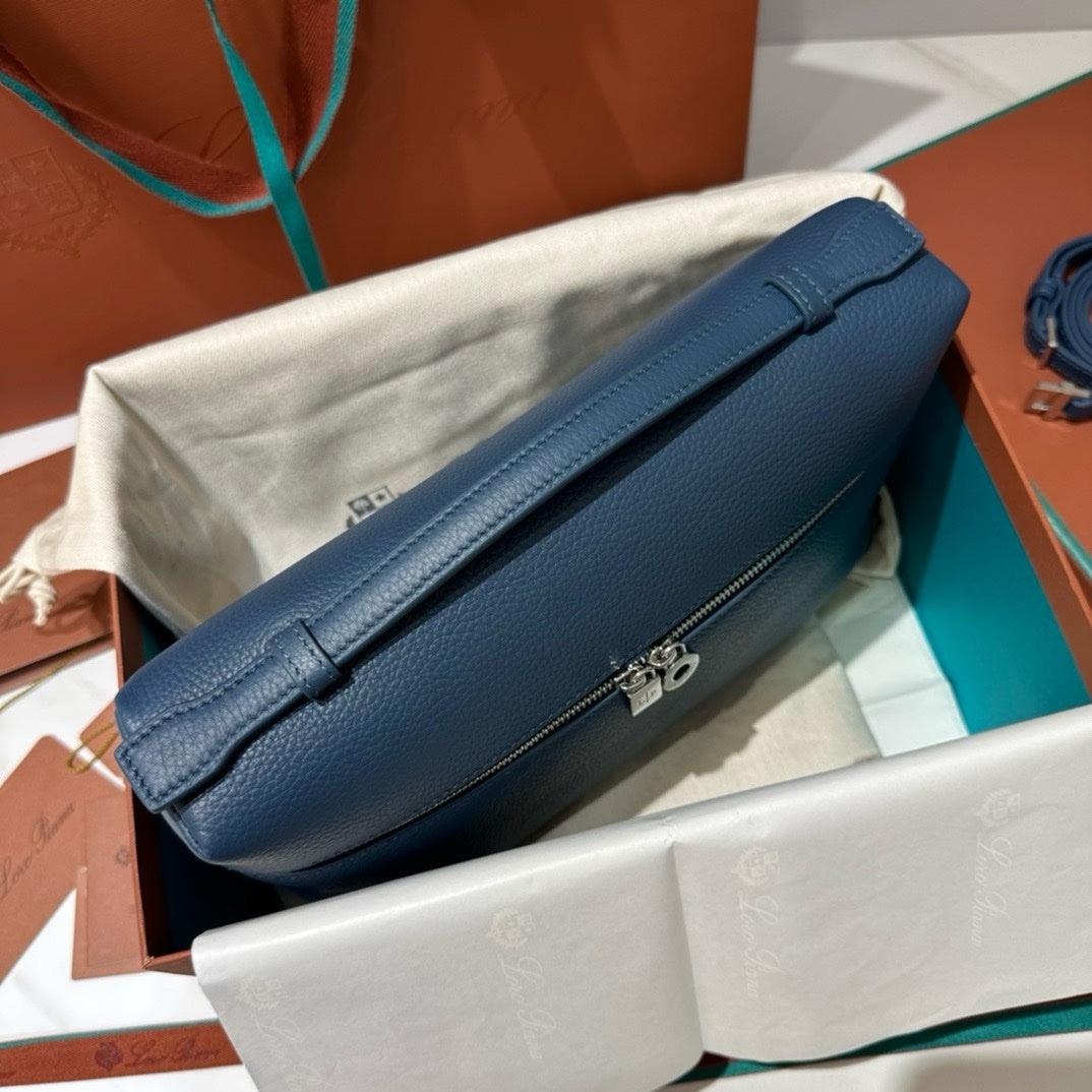 Loro Piana Ekstra Cep L19 Debriyaj El Çantası - Glimmer of Luxury