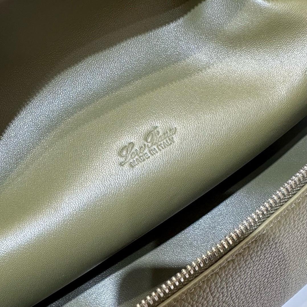 Loro Piana Ekstra cepli L27 Serisi El Çantası - Glimmer of Luxury