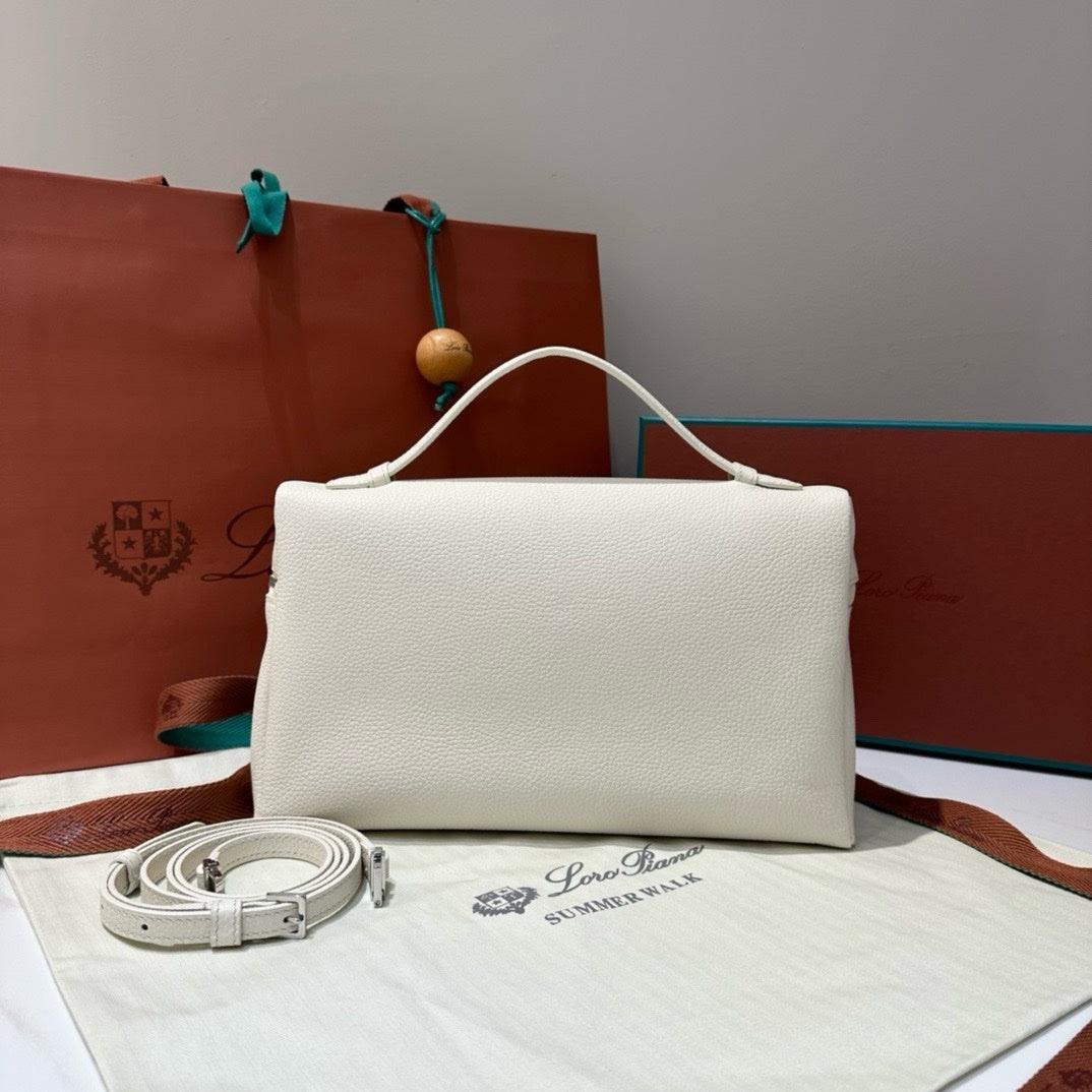 Loro Piana Ekstra Cepli L27 Serisi El Çantası - Glimmer of Luxury