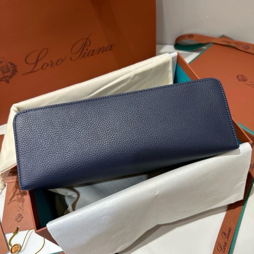 Loro Piana Ekstra Cepli L27 Serisi El Çantası - Glimmer of Luxury