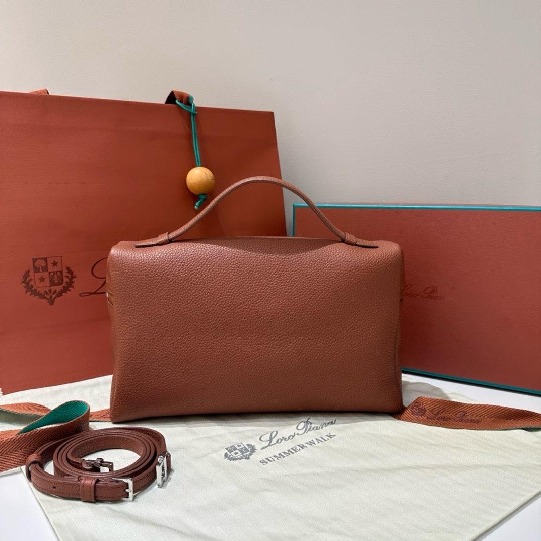 Loro Piana Ekstra Cepli L27 Serisi El Çantası - Glimmer of Luxury