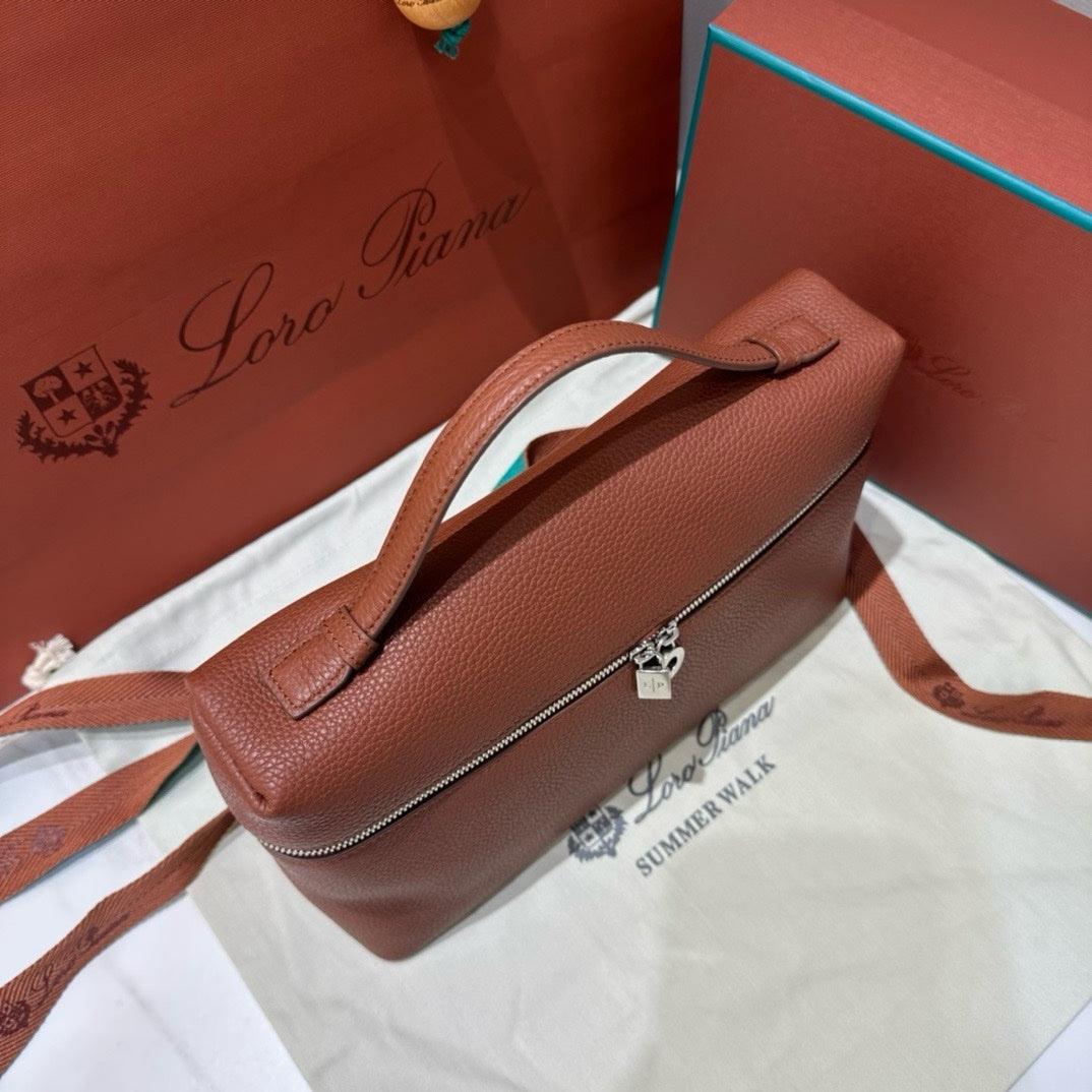 Loro Piana Ekstra Cepli L27 Serisi El Çantası - Glimmer of Luxury