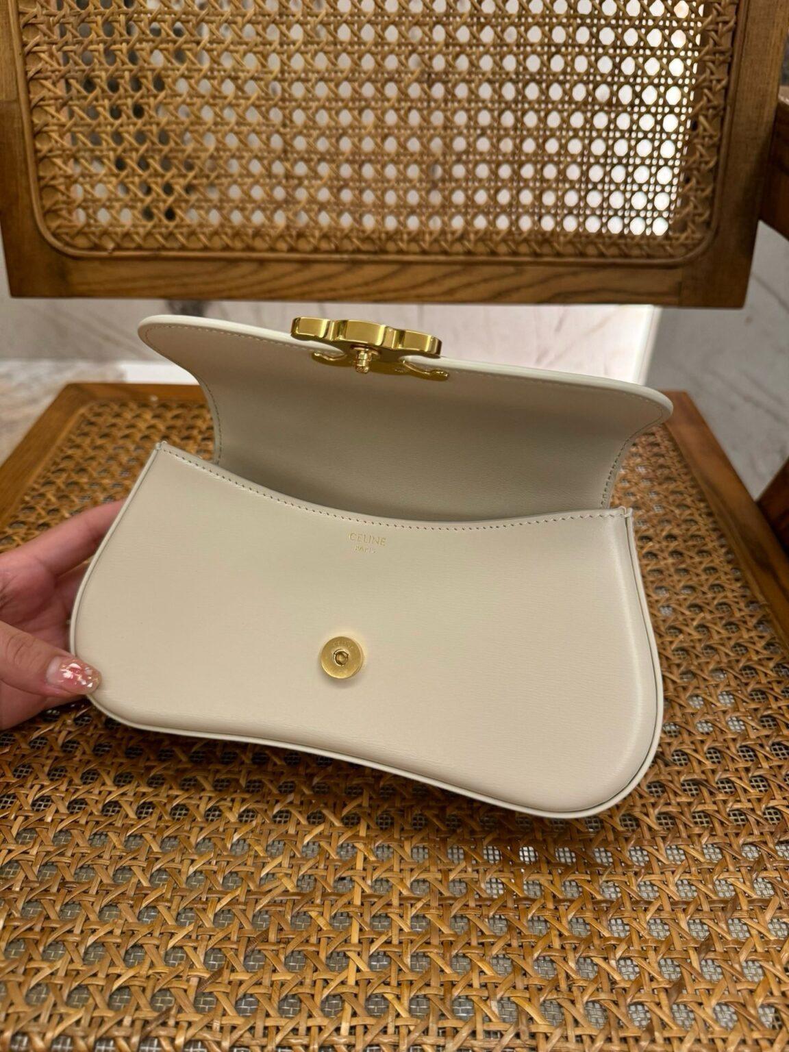 Celine Triomphe Claude Çanta - Glimmer of Luxury