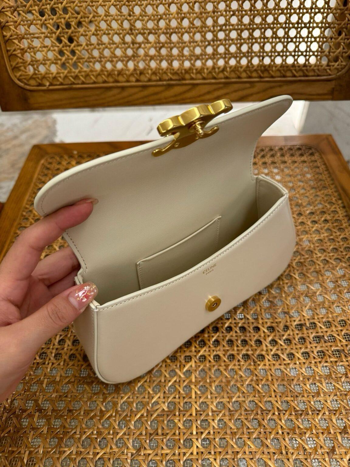 Celine Triomphe Claude Çanta - Glimmer of Luxury